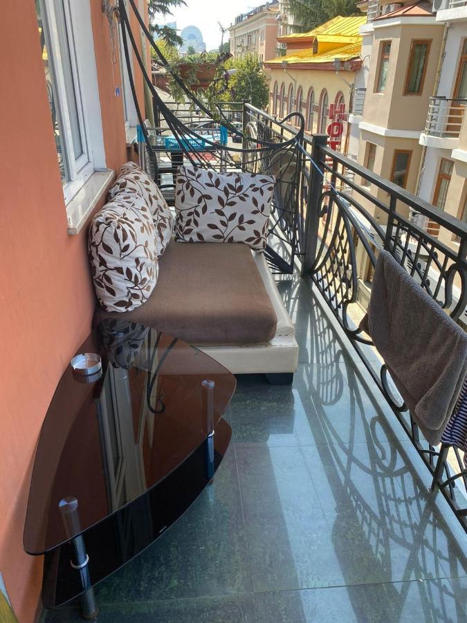 Apart Voyage Batumi Bagian luar foto