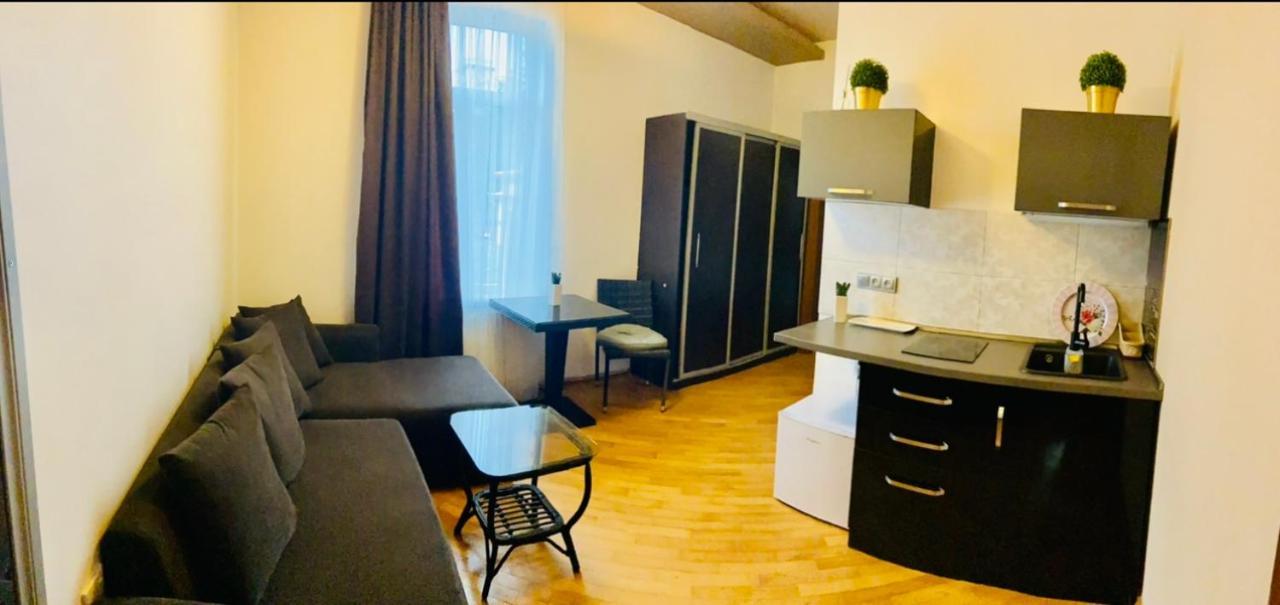 Apart Voyage Batumi Bagian luar foto