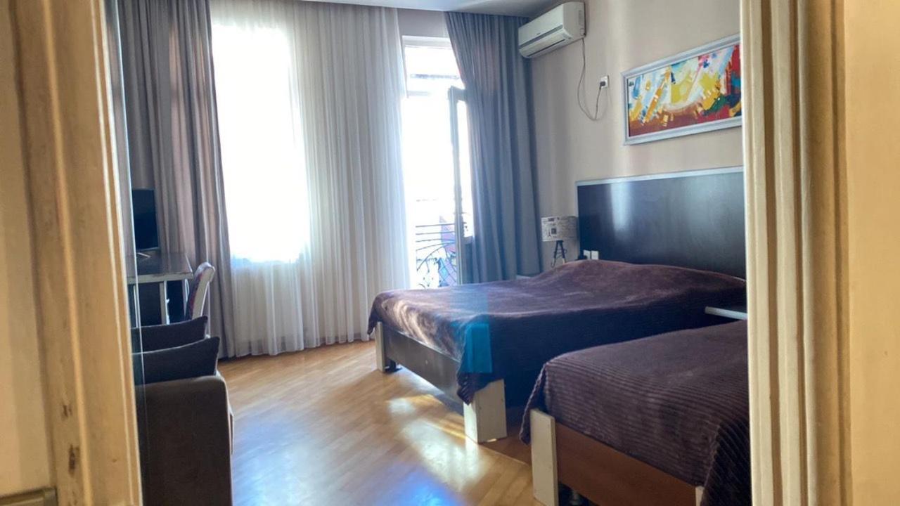 Apart Voyage Batumi Bagian luar foto